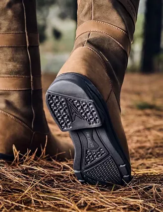 wb_dub_cboot_heel.jpg